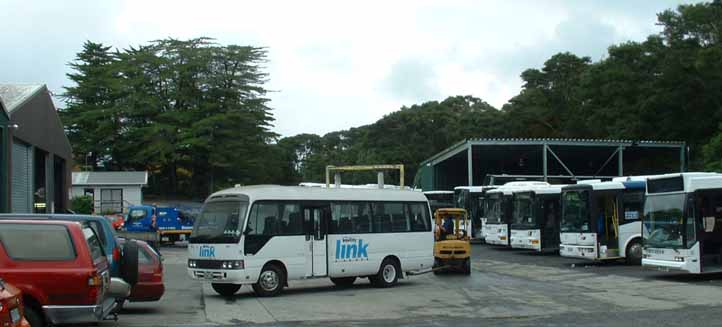 Ritchies InterCity link Toyota Coaster